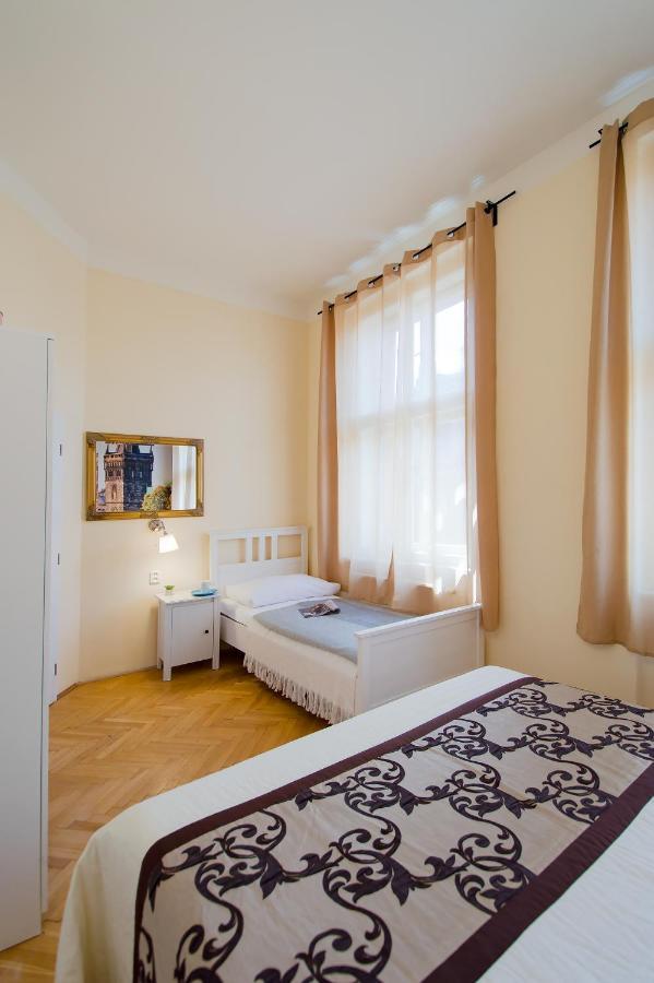 פראג City Center Apartment Legerova מראה חיצוני תמונה