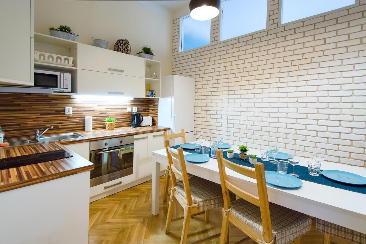 פראג City Center Apartment Legerova מראה חיצוני תמונה